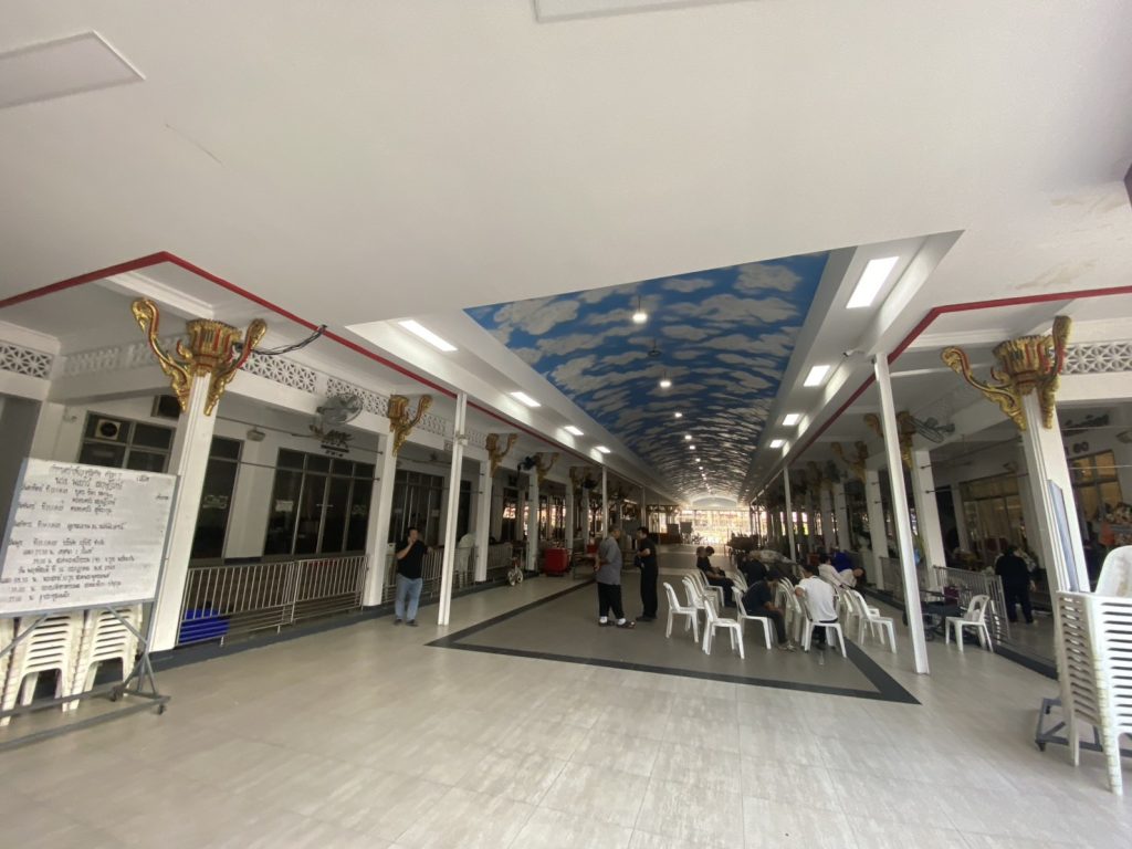 พวงหรีดวัดเสมียนนารี จตุจักร ส่งไว มีรูปยืนยัน 13 S 61693971 0