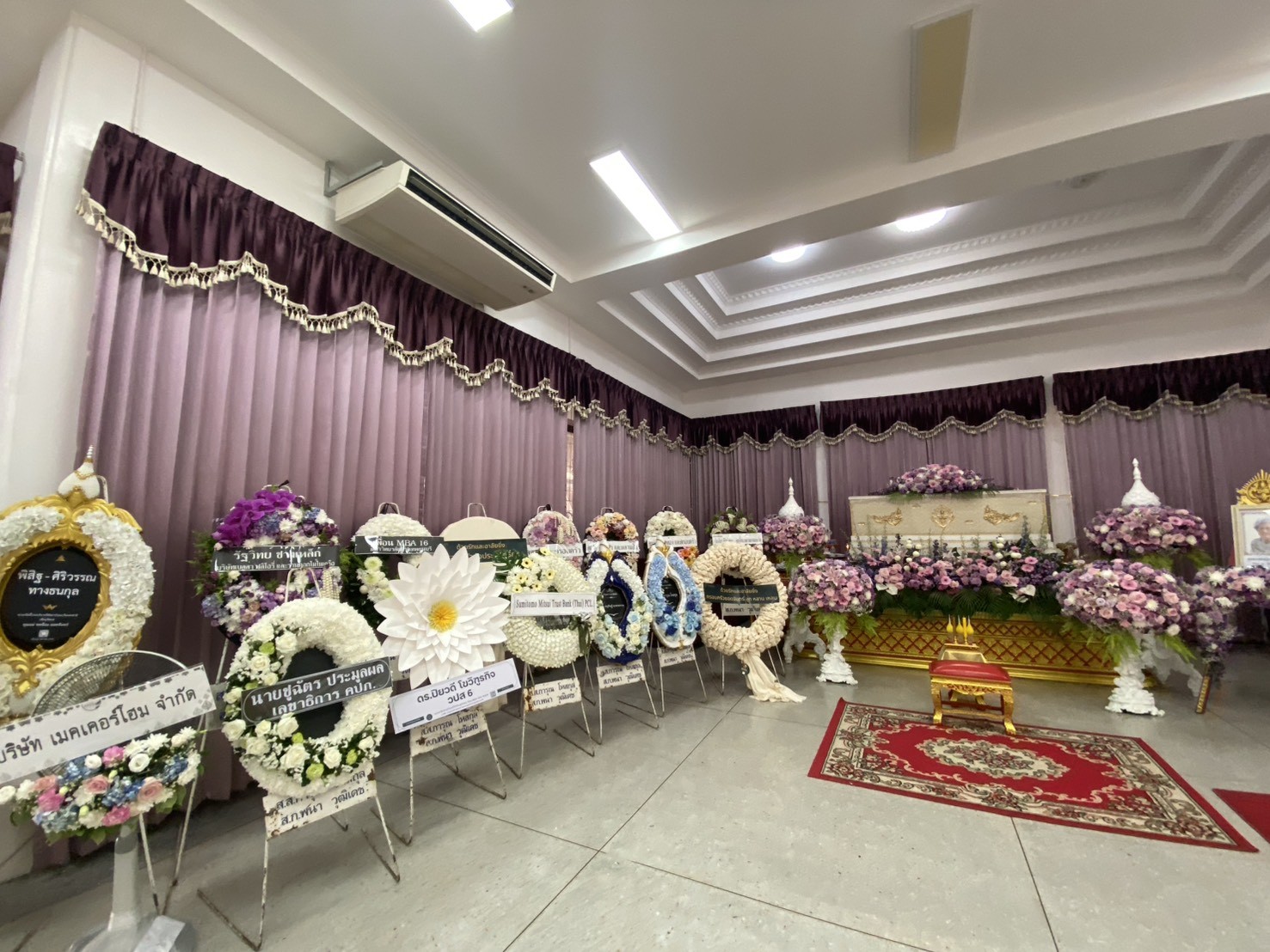 พวงหรีดวัดดอนเมือง ส่งด่วนตรงเวลา ถึงศาลา 11 พวงหรีดพร้อมจัดส่งถึงวัดดอนเมืองตรงเวลานัดหมาย