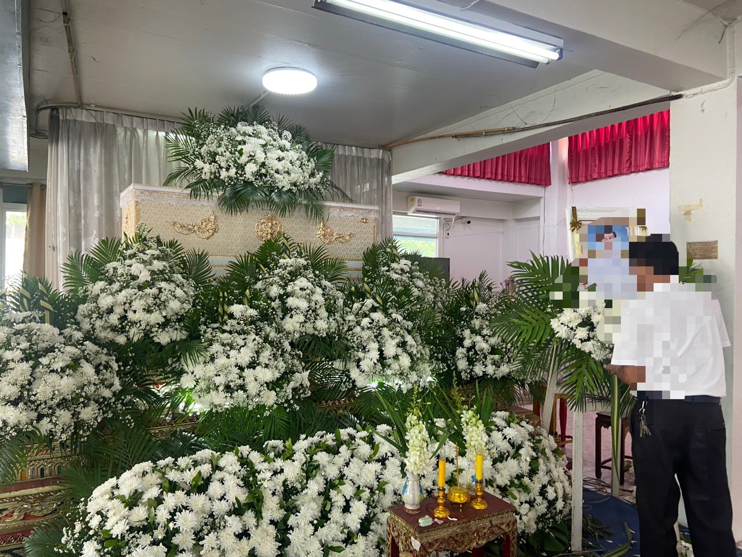 พวงหรีดวัดบวรนิเวศวิหาร พระนคร ส่งตรงศาลา ตรงเวลา ราคาชัดเจน 6 ตัวอย่างพวงหรีดดอกไม้สดที่จัดส่งจริงโดยทีมงาน StyleWreath